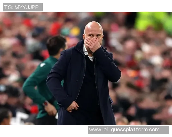 英超精彩对决那不勒斯大胜利物浦帽子戏法引发争议判罚热议