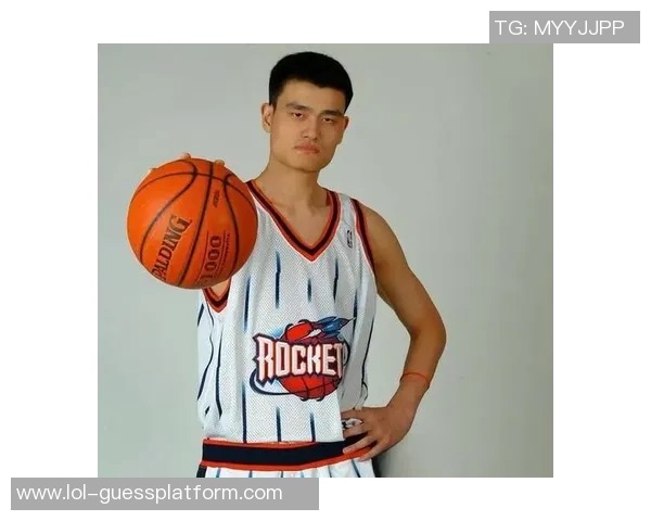 姚明伟家谱探秘：追寻篮球巨星的家族根源与历史渊源