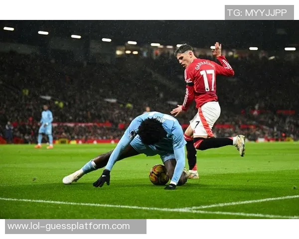 英超历史冷门皇马逆转曼联5-1全场沸腾瞬间重现