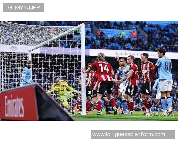 足总杯精彩对决多特蒙德大胜那不勒斯乌龙球引发争议与热议 足总杯精彩对决多特蒙德大胜那不勒斯乌龙球引发争议与热议