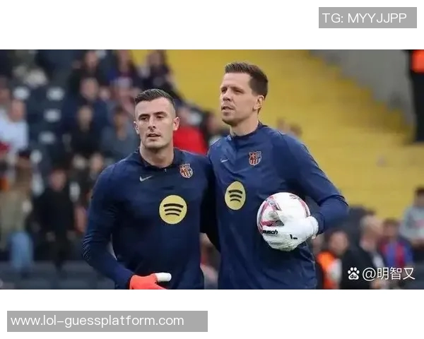 本菲卡友谊赛大胜巴萨3-0赛后点评引发热议与反思 本菲卡友谊赛大胜巴萨3-0赛后点评引发热议与反思