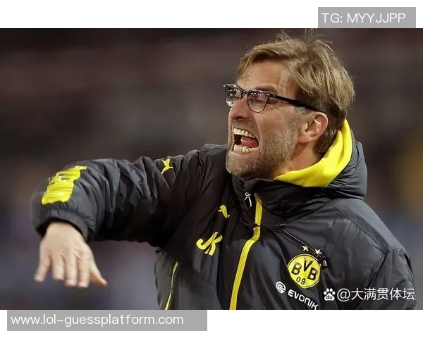 欧冠经典对决：多特蒙德顽强逼平拜仁引发全场惊叹