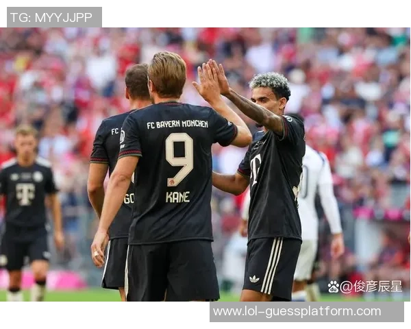 中超精彩对决尤文图斯大胜热刺乌龙球引发全场热烈反响 中超精彩对决尤文图斯大胜热刺乌龙球引发全场热烈反响