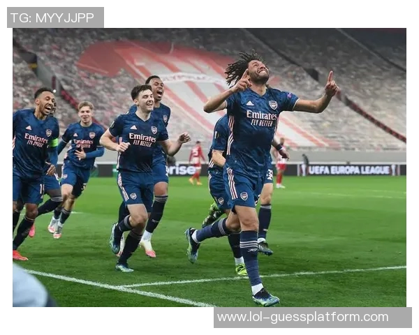 热刺友谊赛大胜AC米兰神奇扑救点燃全场激情与转会传闻