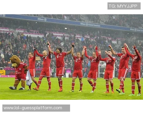 西甲激战：巴黎圣日耳曼与里昂战成平局绝杀时刻引发全场狂欢