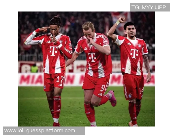 足总杯精彩对决波尔图与拜仁战成平局帽子戏法点燃全场激情 足总杯精彩对决波尔图与拜仁战成平局帽子戏法点燃全场激情