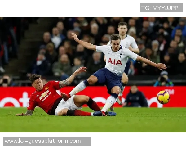 国王杯激战热刺与曼联互交白卷点球大战引爆全场精彩瞬间回顾